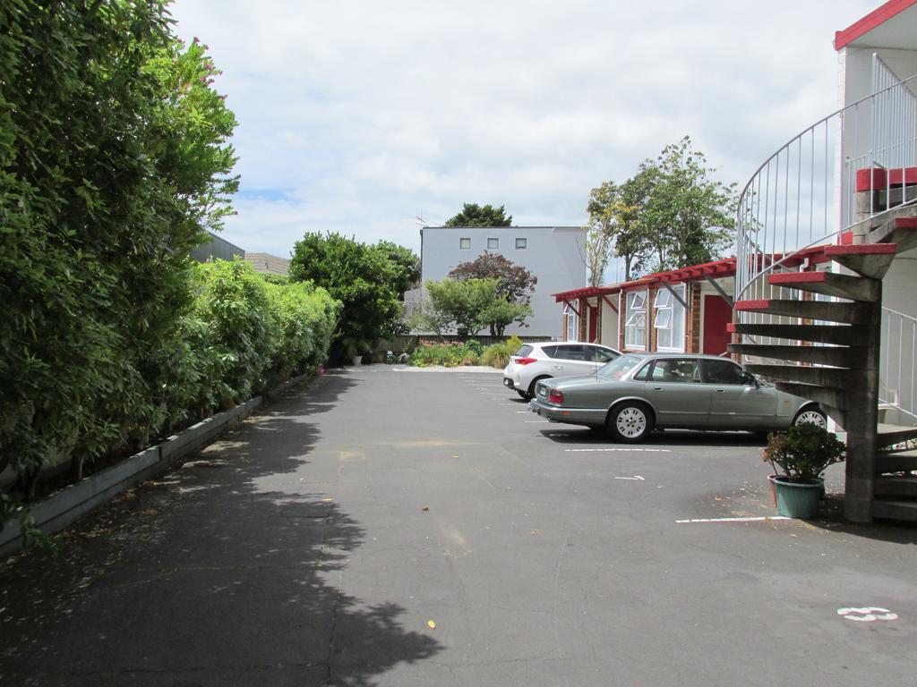 Dilworth Motel Окленд Экстерьер фото