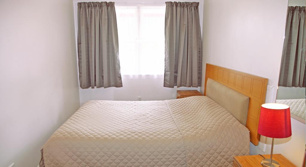 Dilworth Motel Окленд Номер фото
