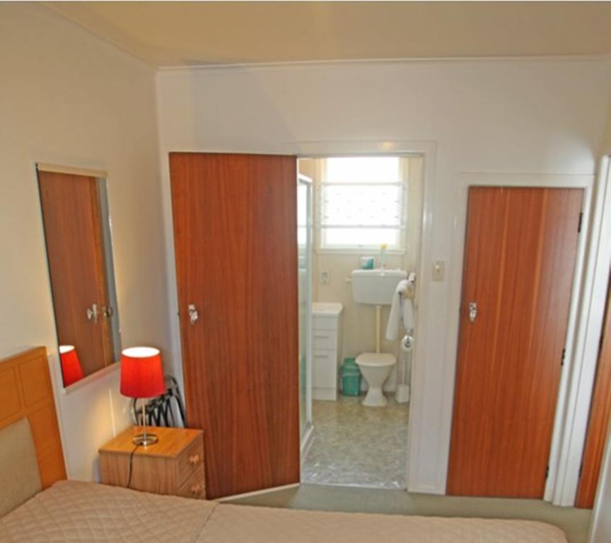 Dilworth Motel Окленд Экстерьер фото