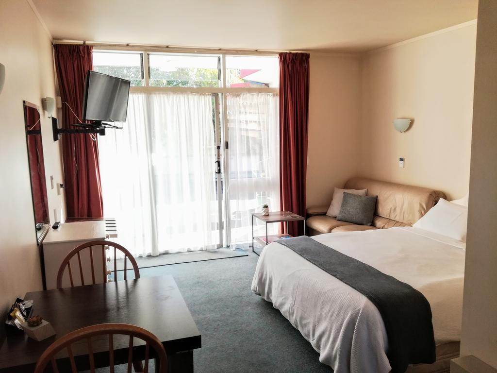 Dilworth Motel Окленд Экстерьер фото